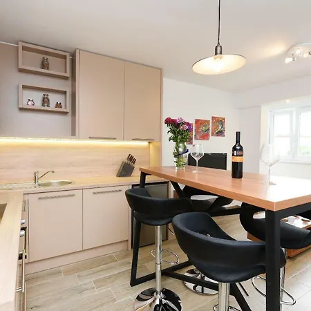 公寓 Apartman Marija 扎达尔